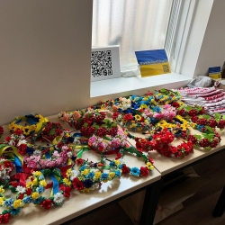 Souvenirs is another way to collect donations for Ukrainian soldiers4