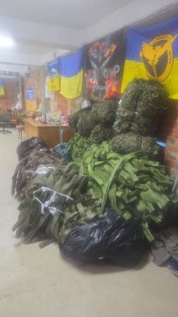 Camouflage-Nets-Prepared-and-Ready-for-the-Front-Line-3